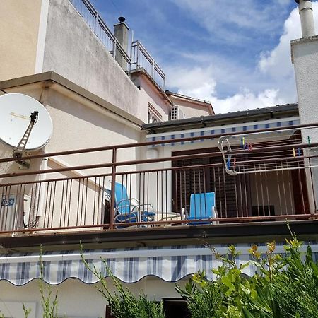 Apartments By The Sea Selce, Crikvenica - 15063 Ngoại thất bức ảnh